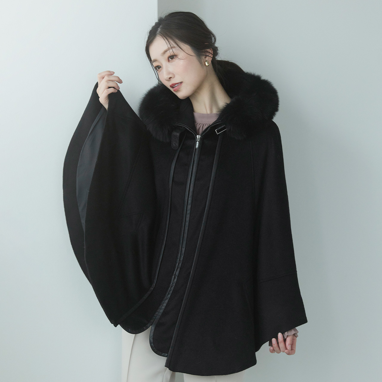 sankyo shokai（三京商会） ＜爆買＞ケープ カシミヤ 100% ポンチョ