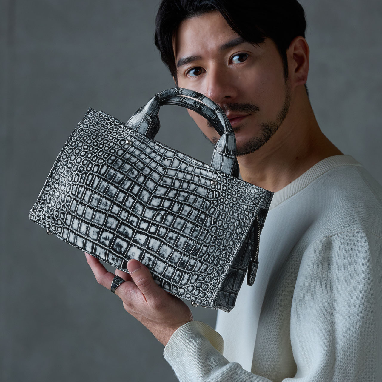 sankyo shokai（三京商会） ＜爆買＞クロコダイル メンズ 2WAY