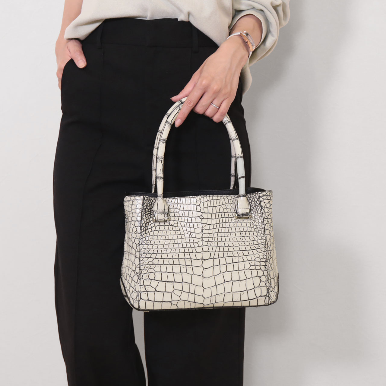 sankyo shokai（三京商会） ＜爆買＞クロコダイル ハンドバッグ