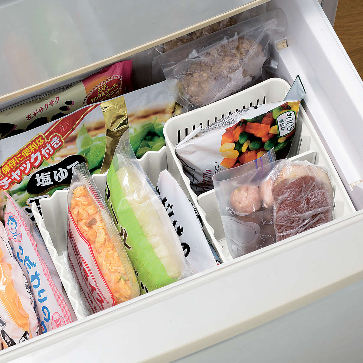 パール金属 冷蔵庫収納 スキット 冷凍庫用仕切り板4枚組 （ 冷凍庫収納