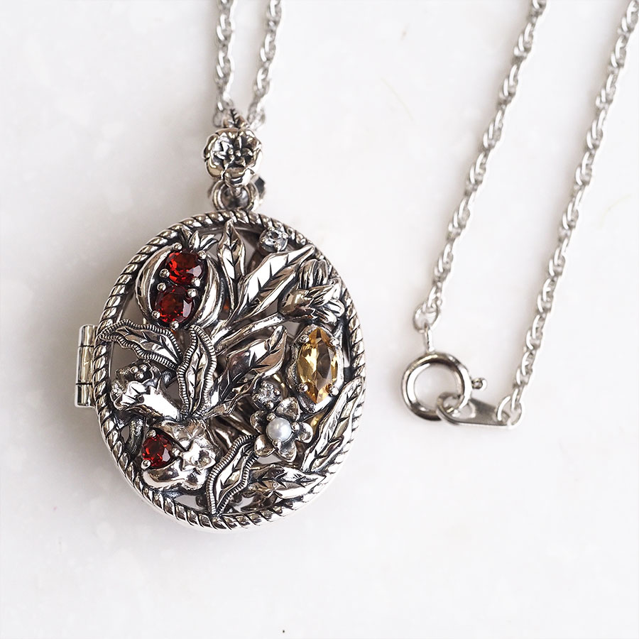 ウィリアム・モリス 柘榴あるいは果実 ロケット ペンダント ペンダント