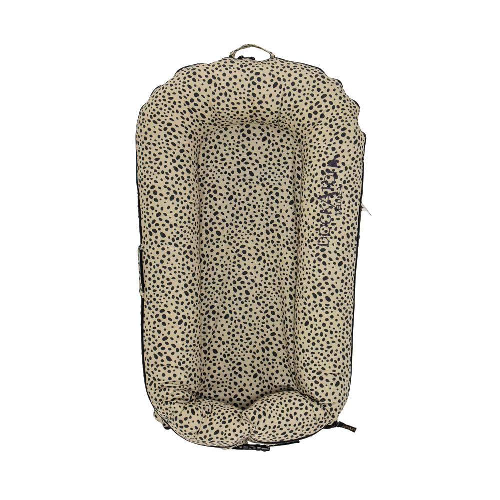 月末限定ポイントUP 【並行輸入品】 ドッカトット DockATot デラックス