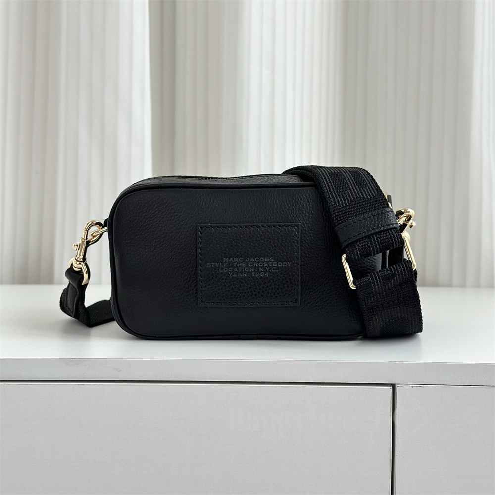 MARC JACOBS（マーク・ジェイコブス） ショルダーバッグ ザ レザー