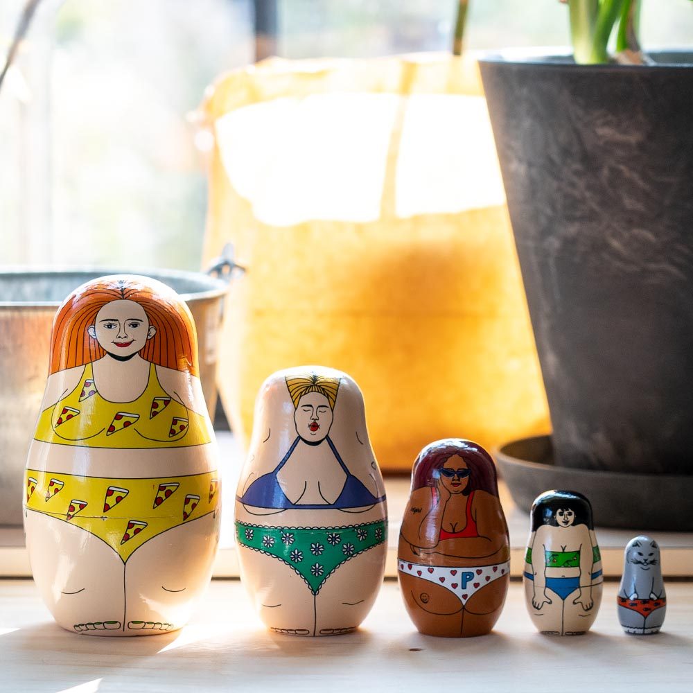 DETAIL（ディテール） MIDORI KOMATSU マトリョーシカ HAPPY HOT GIRLS