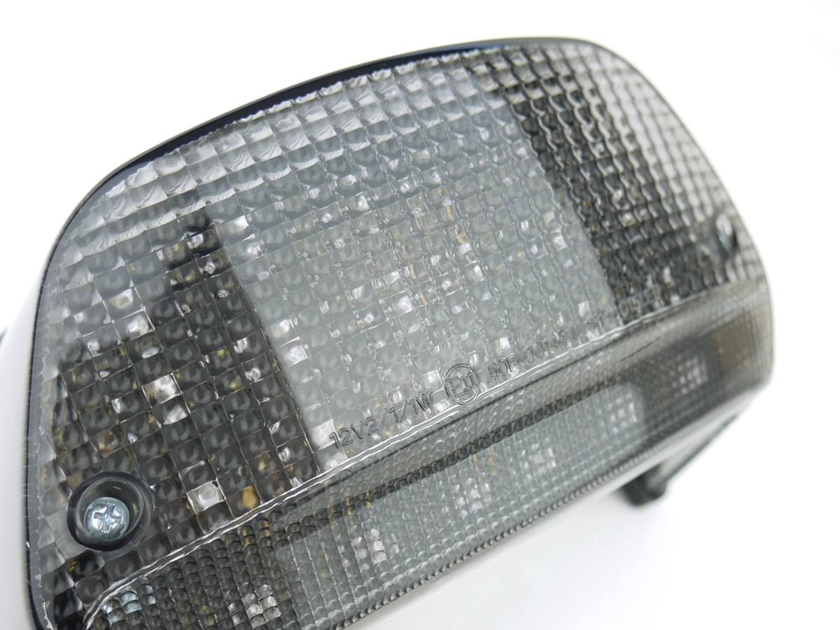 ゼファーχ用 LEDテールランプ スモークレンズ 96- Eマーク付きポン付け