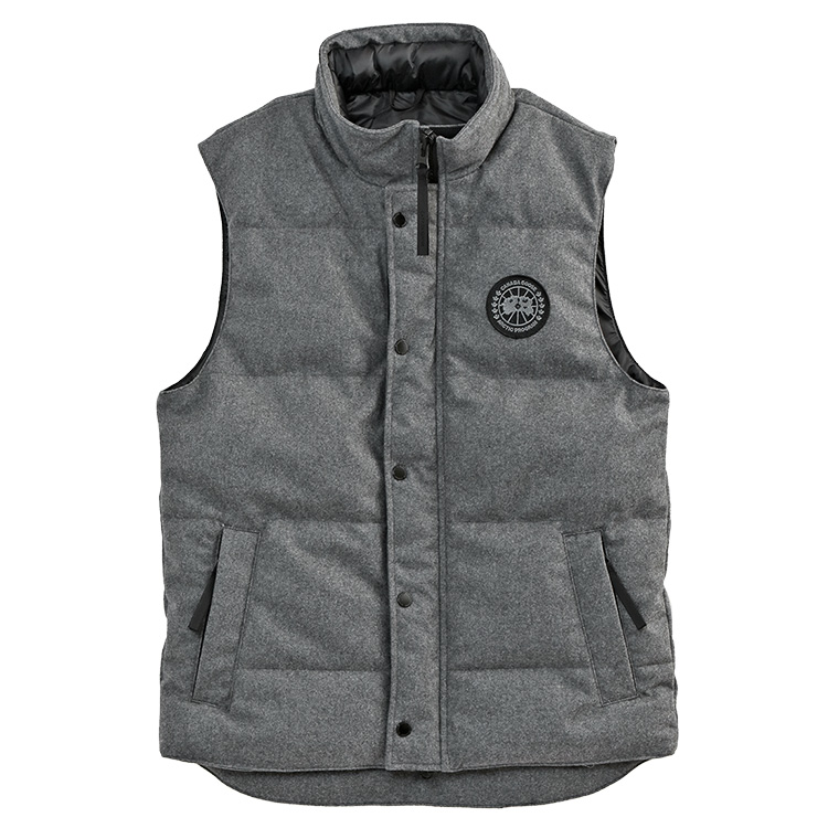 CANADA GOOSE（カナダグース） ブラックレーベル ダウンベスト