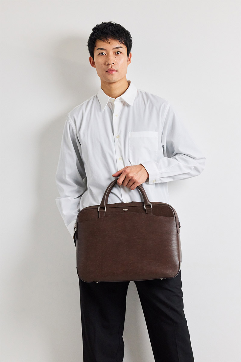 PELLE MORBIDA（ペッレ モルビダ） Capitano キャピターノ エンボス