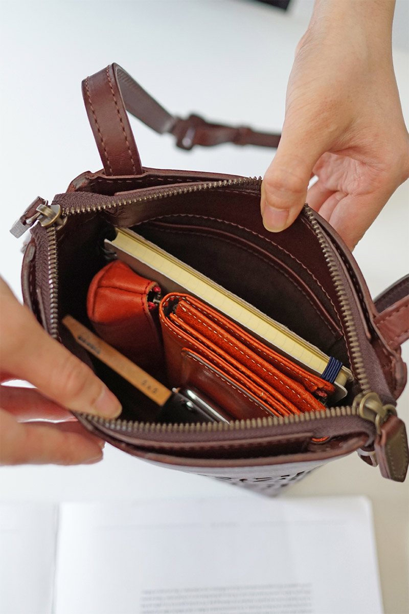 genten（ゲンテン） ボールドカットワーク ショルダーバッグ 43737