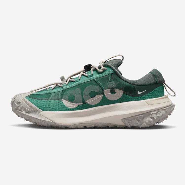 NIKE（ナイキ） スニーカー ACG MOUNTAIN FLY 2 LOW マウンテン フライ