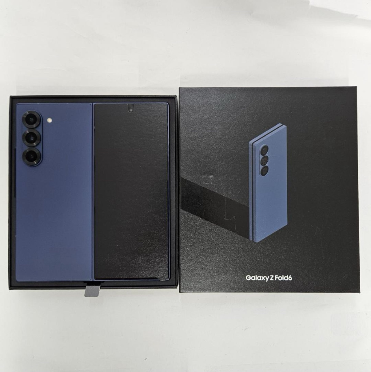 Galaxy Z Fold6 本体 SIMフリー 256GB Sランク 韓国版 SM-F956N