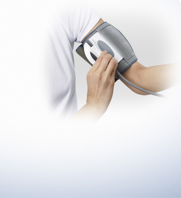 タニタ 上腕式デジタル血圧計 ホワイト BP-223-WH ( 1台 )/ タニタ