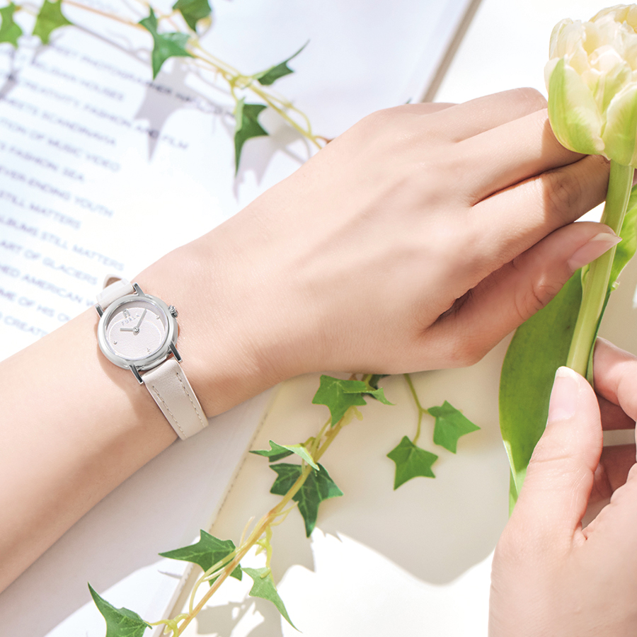 FURLA（フルラ） イージーシェイプ 日本限定モデル FL-WW00057004L1