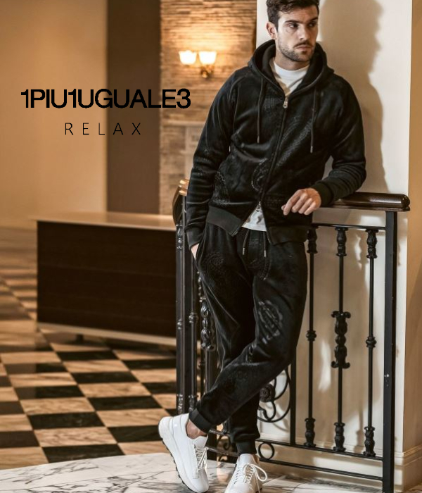 1PIU1UGUALE3 RELAX ウノピゥウノウグァーレトレ リラックス