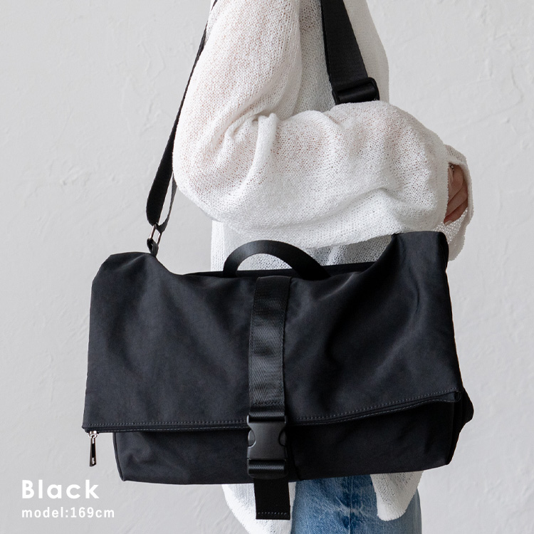 VitaFelice（ヴィータフェリーチェ） sale メッセンジャーバッグ