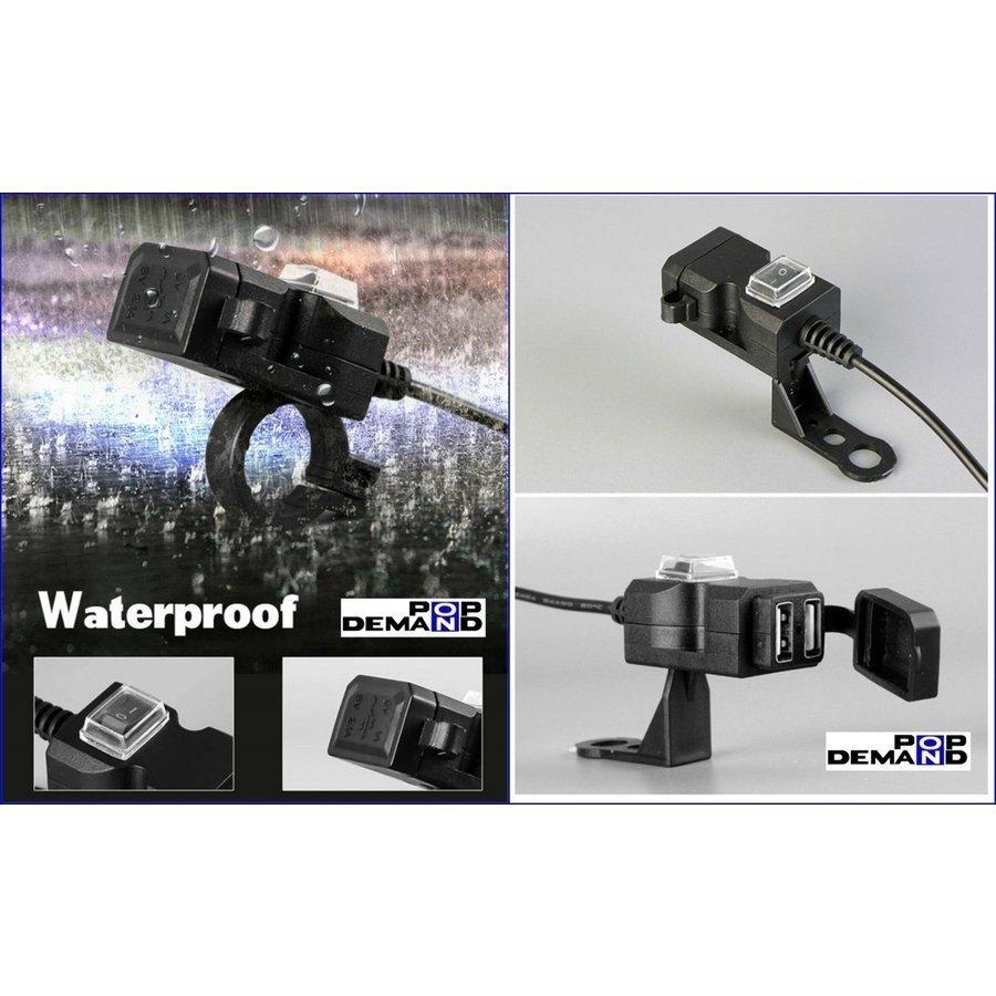 ◇即日発送◇汎用 デュアル USBチャージャー 充電器 防水 12V 3.1A USB