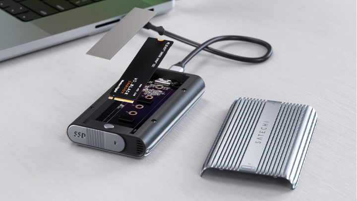 SATECHI Satechi USB4 NVMe SSD Pro Enclosure エンクロージャー PST