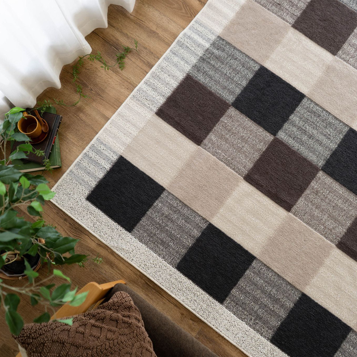 サヤンサヤン ラグ 約 2畳 洗える 抗菌 防ダニ 防臭 カーペット