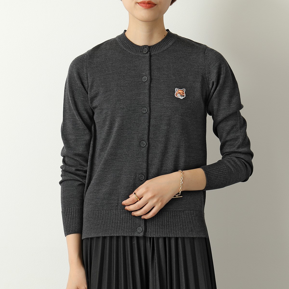 MAISON KITSUNE（メゾン キツネ） カーディガン HW00521KT1036 FOX