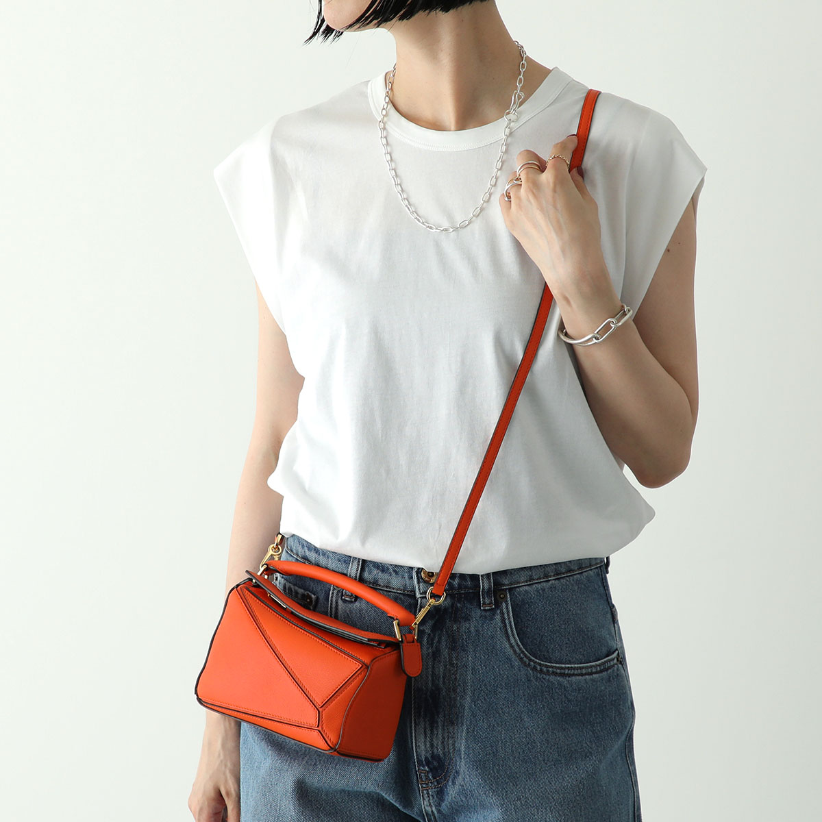 LOEWE（ロエベ） ショルダーバッグ BOLSO PUZZLE MINI 322.30.U95