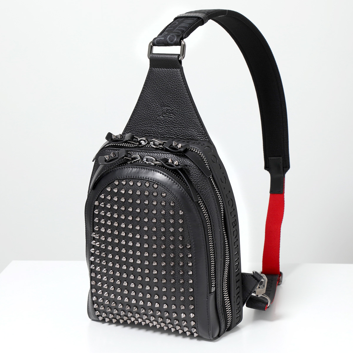 Christian Louboutin（クリスチャンルブタン） ボディバッグ Loubifunk
