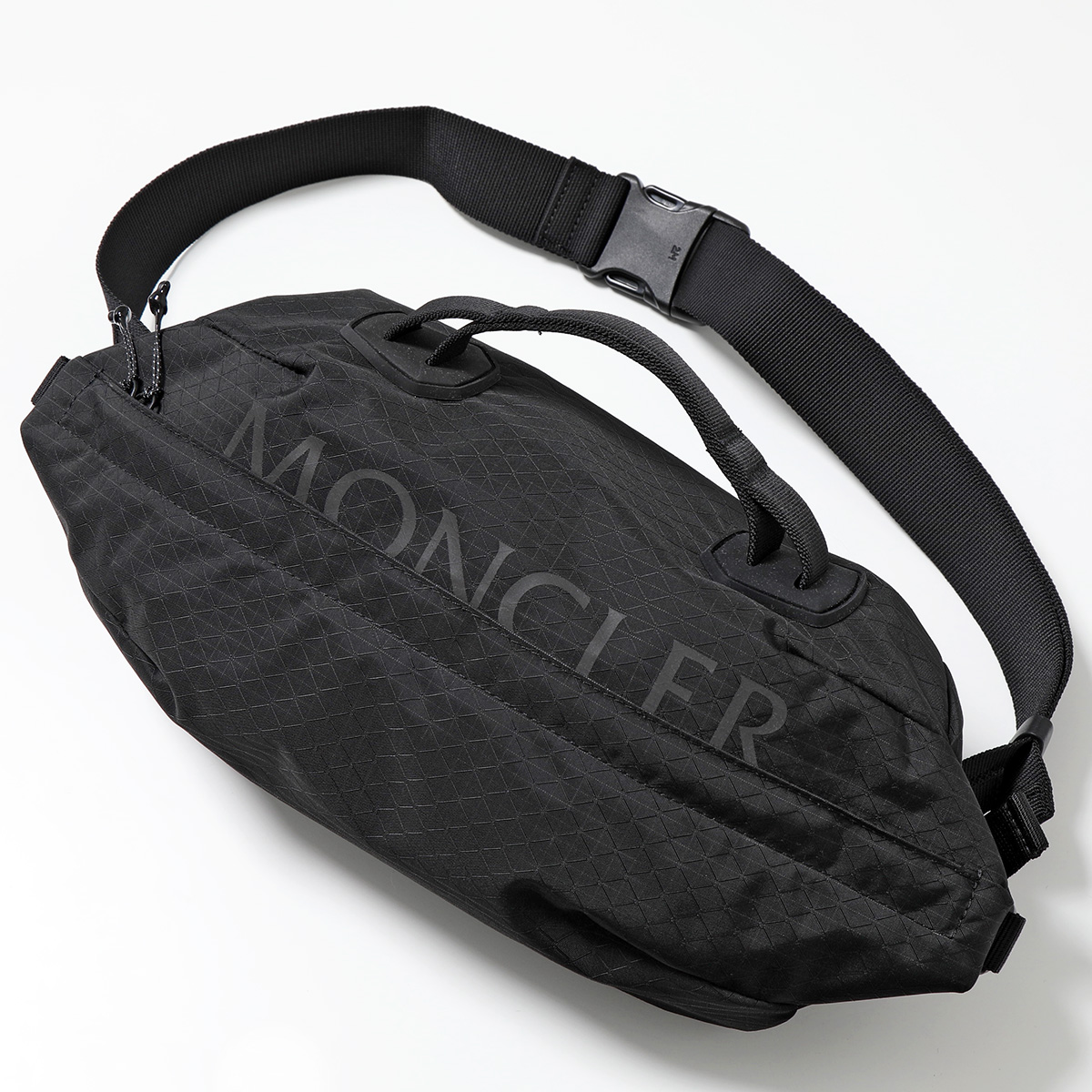 MONCLER（モンクレール） ボディバッグ Alchemy アルケミー 5M00004