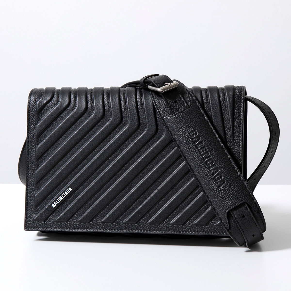 BALENCIAGA（バレンシアガ） ショルダーバッグ CAR FLAP BAG W/STRAP