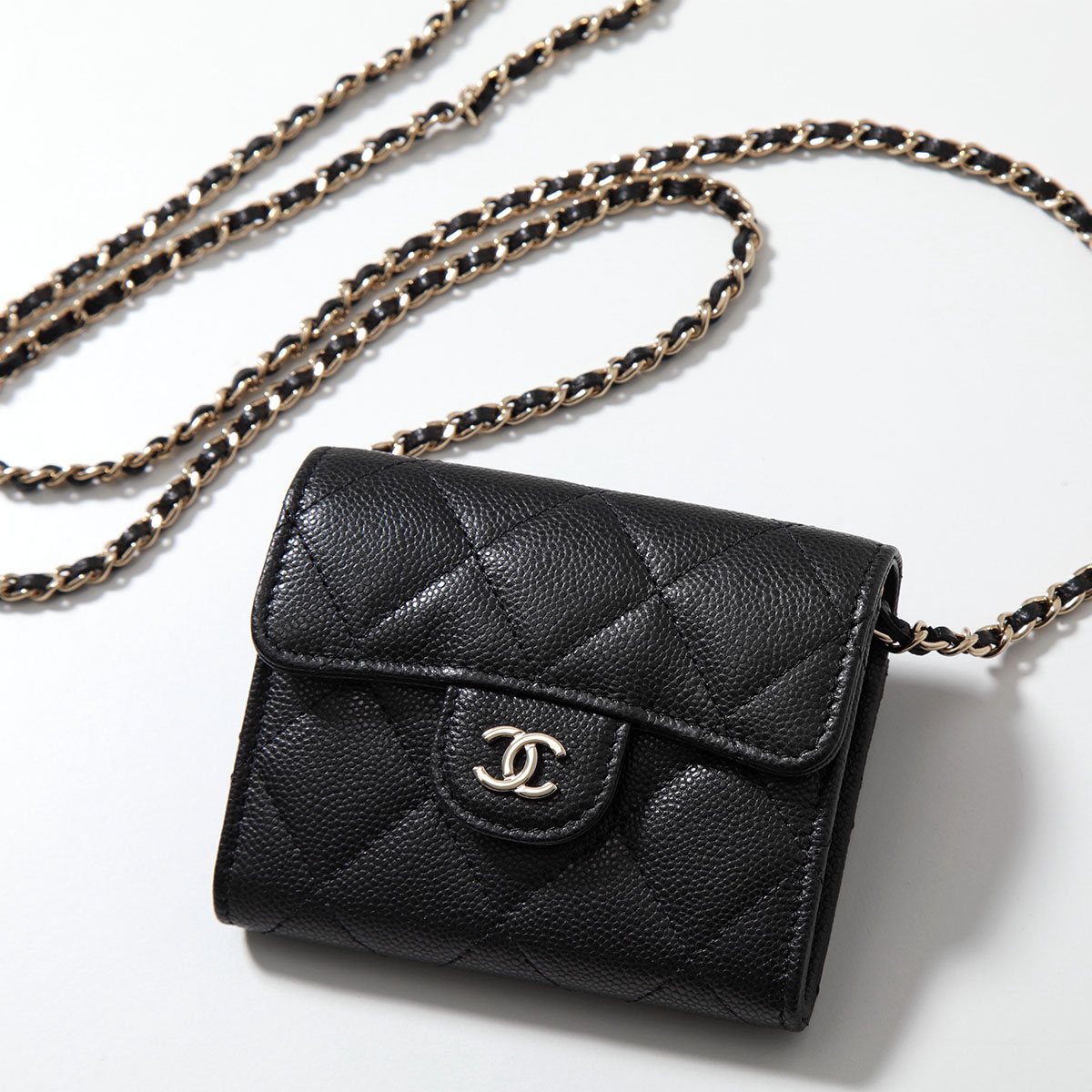 CHANEL（シャネル） ショルダーバッグ MATELASSE マトラッセ AP0238