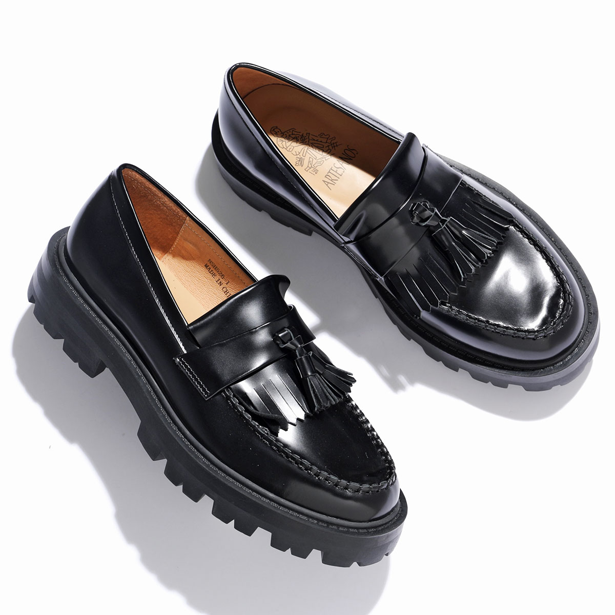 ARTESANOS（アルテサノス） タッセルローファー FLORENTIC NSH526-1