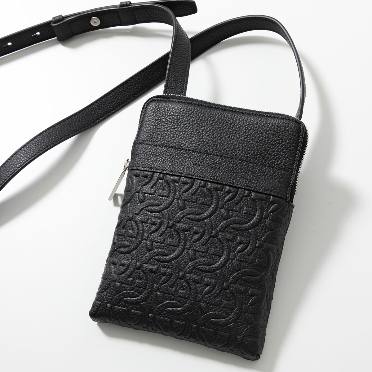 FERRAGAMO（フェラガモ） ショルダーバッグ 24 1487 769477 メンズ