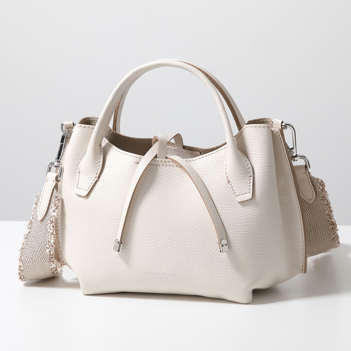 GIANNI CHIARINI（ジャンニ キアリーニ） ハンドバッグ FIAMMA