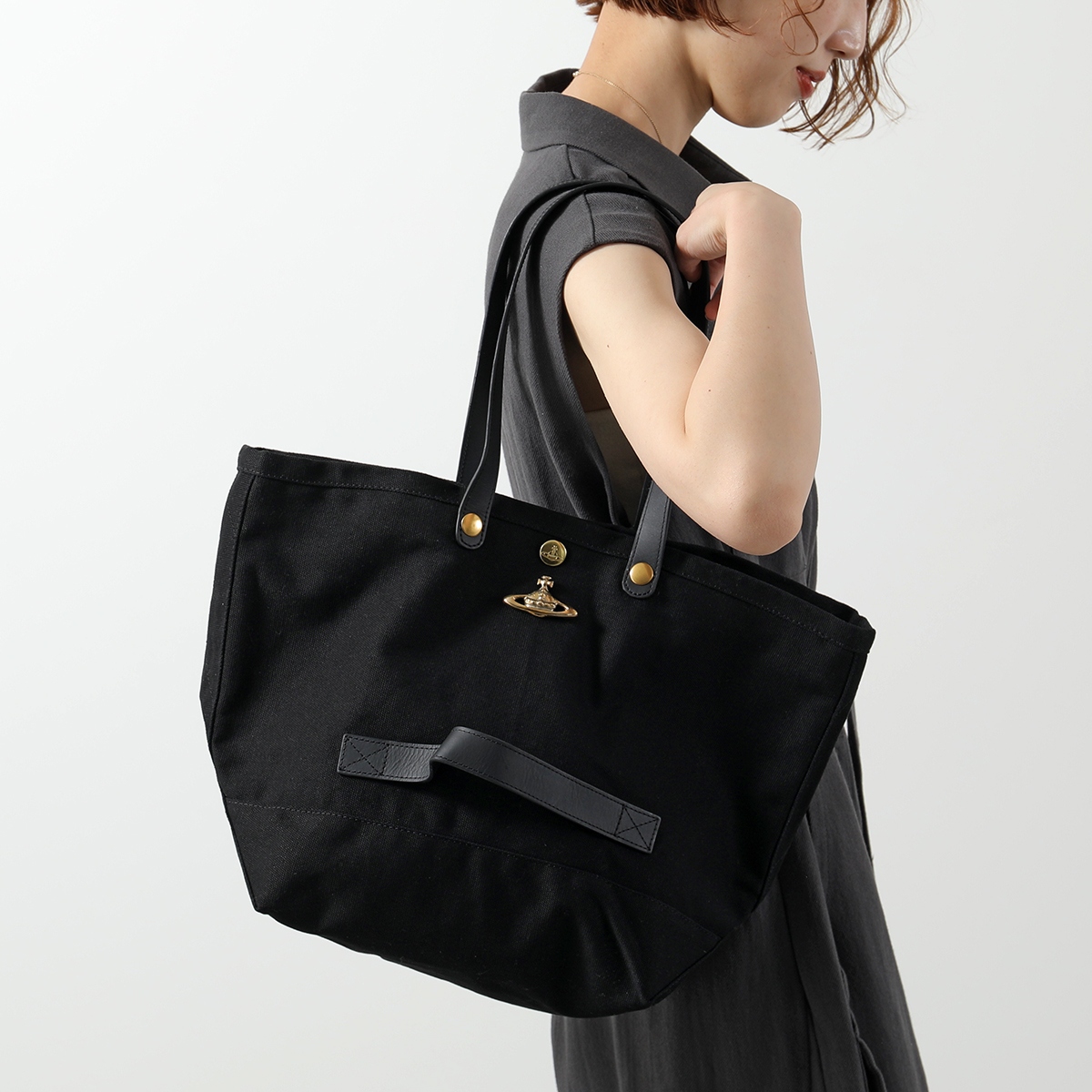 Vivienne Westwood（ヴィヴィアンウエストウッド） トートバッグ