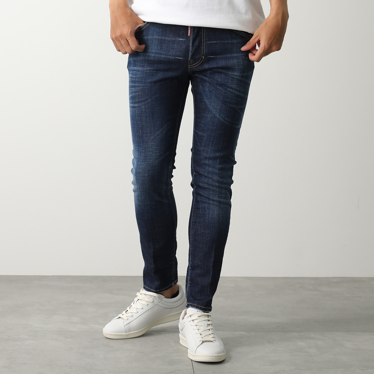 DSQUARED2（ディースクエアード） ジーンズ Skater Jean スケーター
