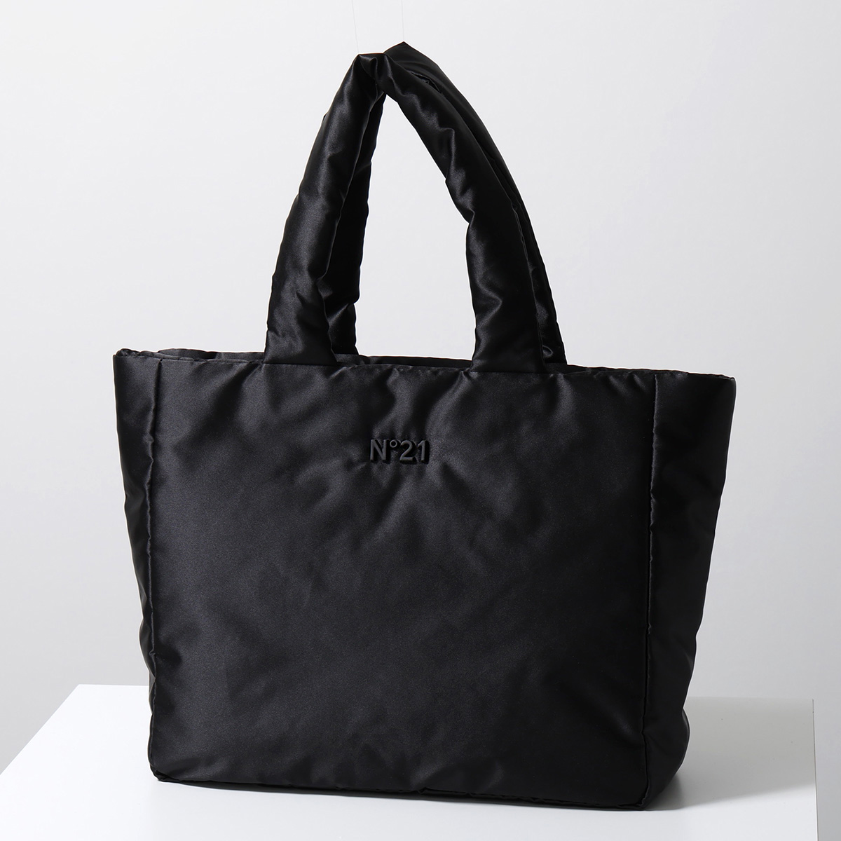 N°21（ヌメロヴェントゥーノ） トートバッグ Puffy Shopper 969RSI1