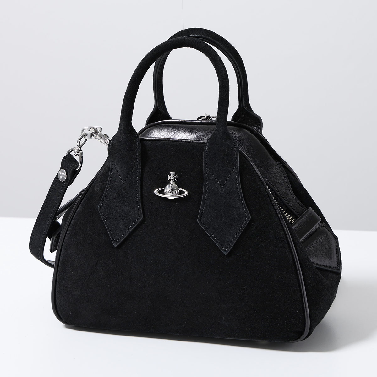 Vivienne Westwood（ヴィヴィアンウエストウッド） ショルダーバッグ