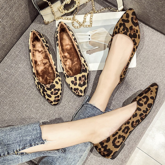 レオパード フラットシューズ パンプス ポインテッドトゥ フラット