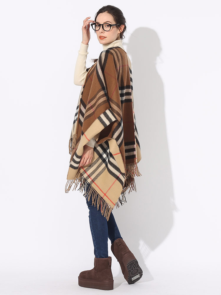 BURBERRY（バーバリー） ケープ レディース ストール ロゴ