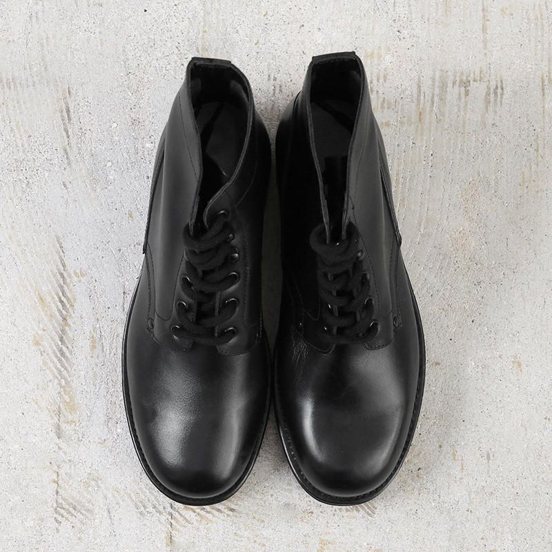 MILITARY（ミリタリー） 実物 新品 デッドストック イタリア軍 レザー