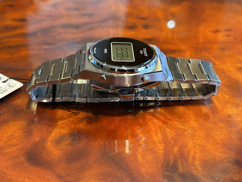 TISSOT（ティソ） 腕時計 TISSOT PRX ピーアールエックス DIGITAL