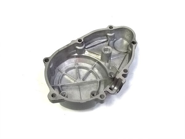 11330-MCE-305 cb400sf nc39 クランクケース 11330-MCE-305 cb400sf