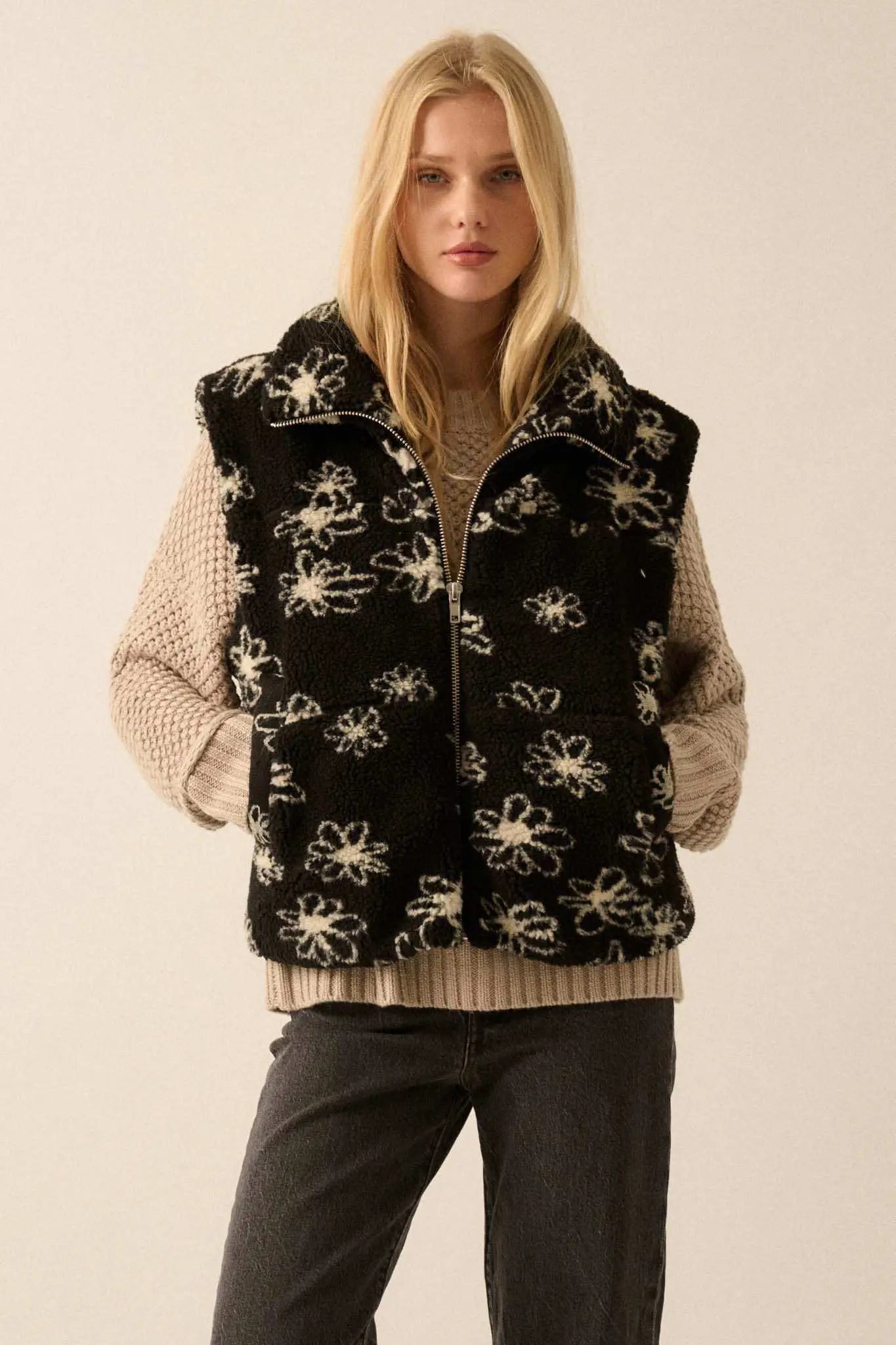 Winter Garden Floral-Print Sherpa Fleece Vest