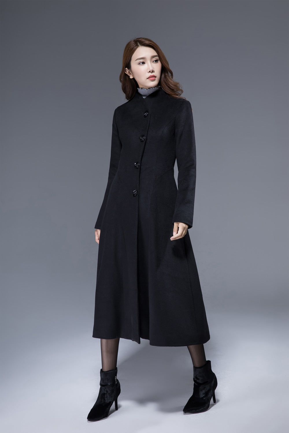 Handmade Black Wool Coat – Vintage Fitted & Flared Winter Midi