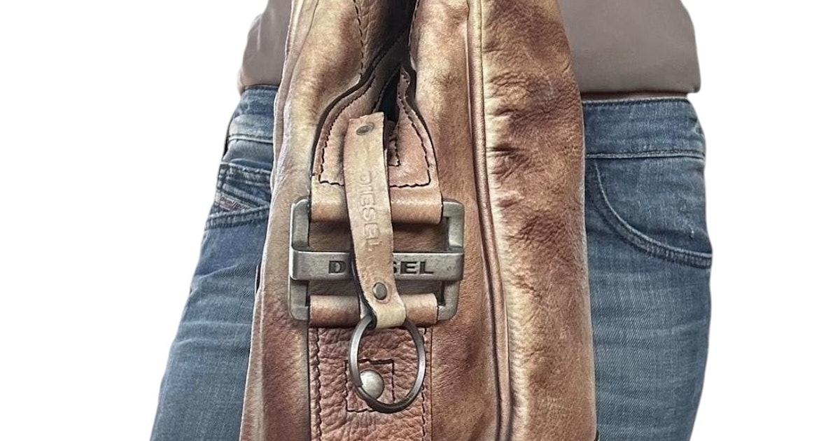 Insane Brown Leather Y2K Diesel Bag | Uturn