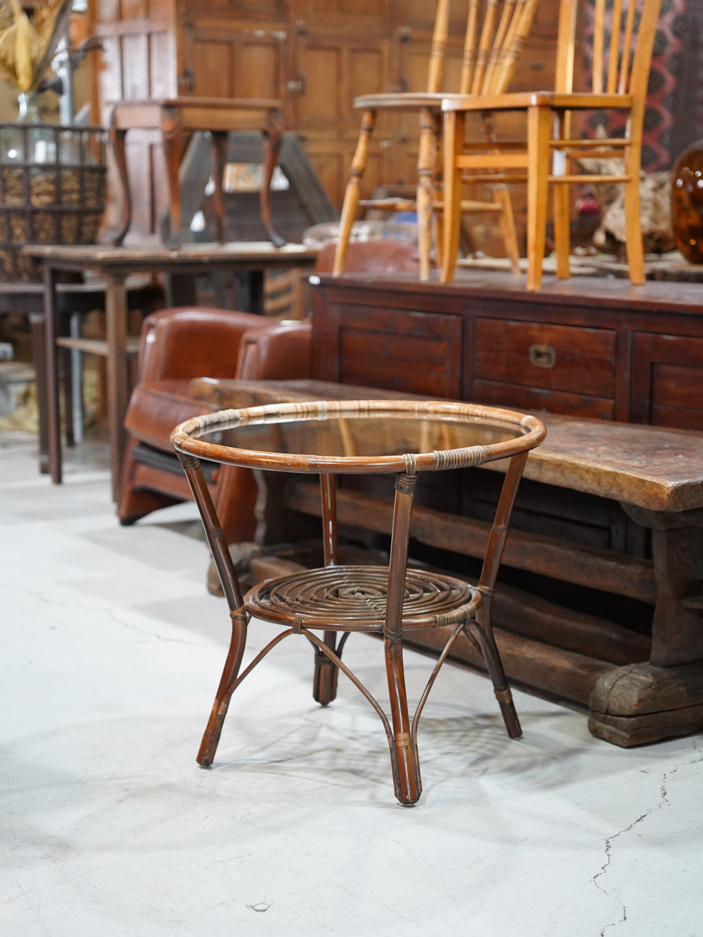 ラタン サイドテーブル ヴィンテージ SHARK ATTACK