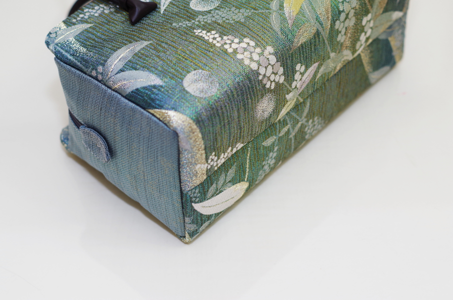 着物や帯、好きな生地をリメイクして オーダーメイドのバッグを作り