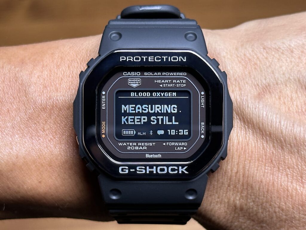 DW-H5600MB-1JRレビュー！心拍数や睡眠計測ができるG-SHOCKスマート