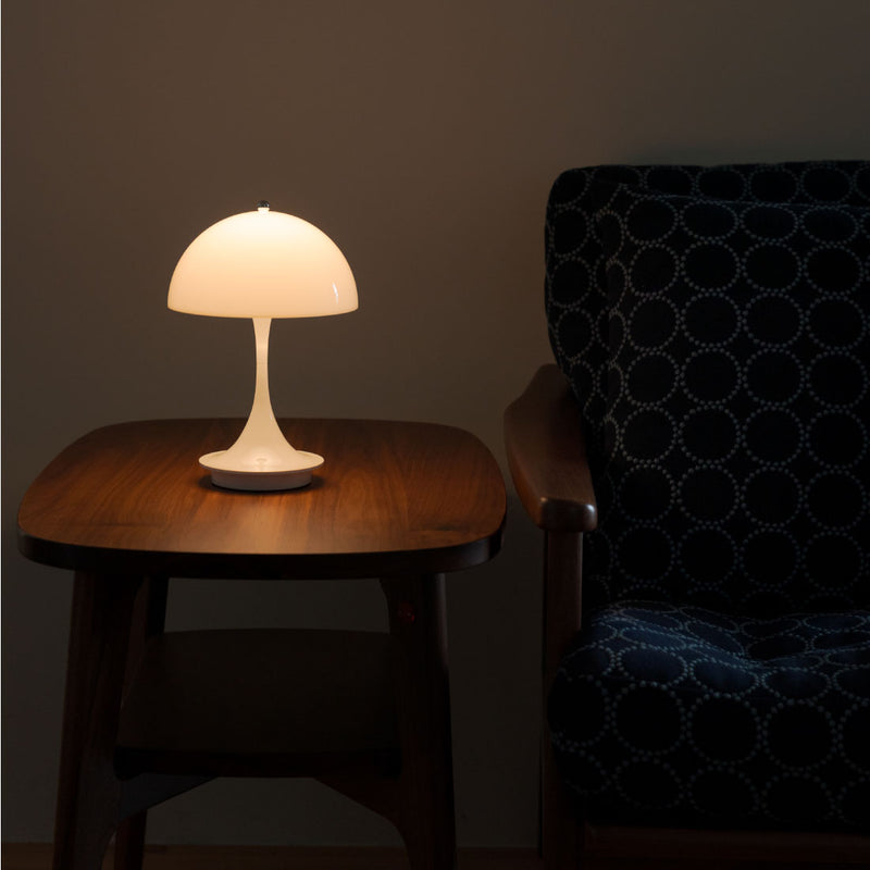 パンテラ ポータブル 160 オパール・ホワイト V3 | ルイスポールセンの