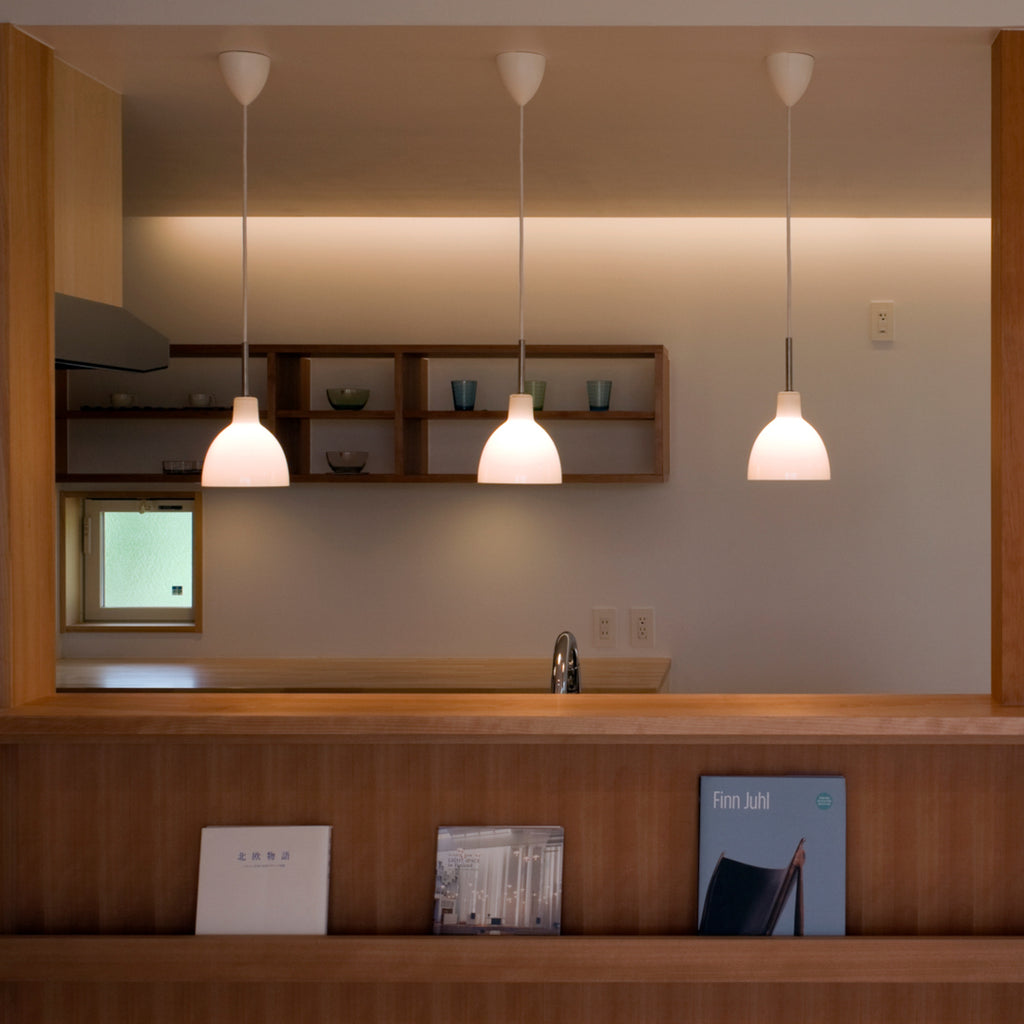 トルボー 220 グラスペンダントライト | ルイスポールセンの正規代理店