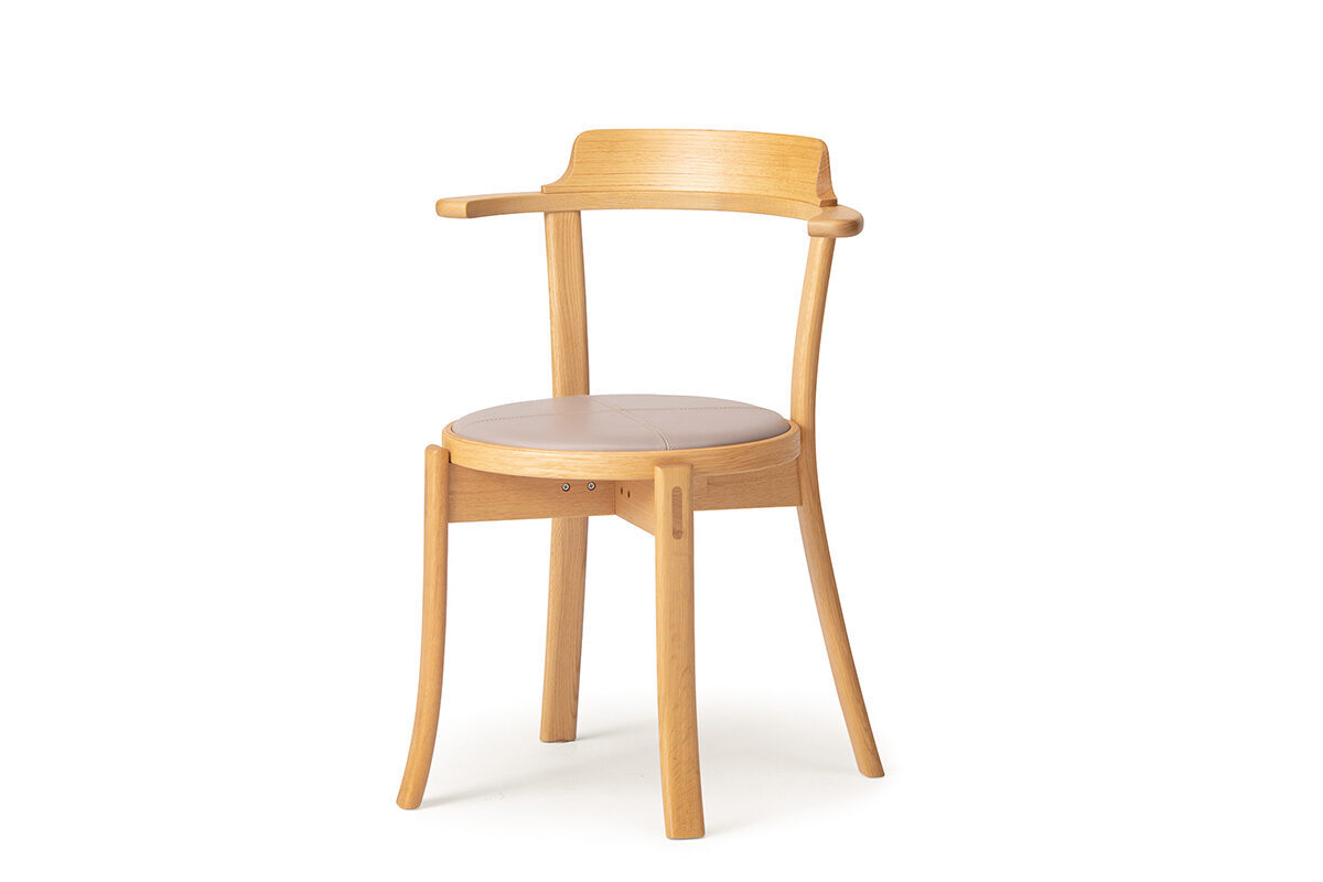 RUNT OM ルントオム チェアー | 塩田家具 リヴリア