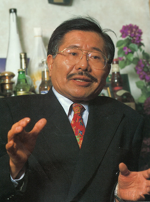 塩川満章D.C.オンラインサロン | Shiokawa School of Chiropractic