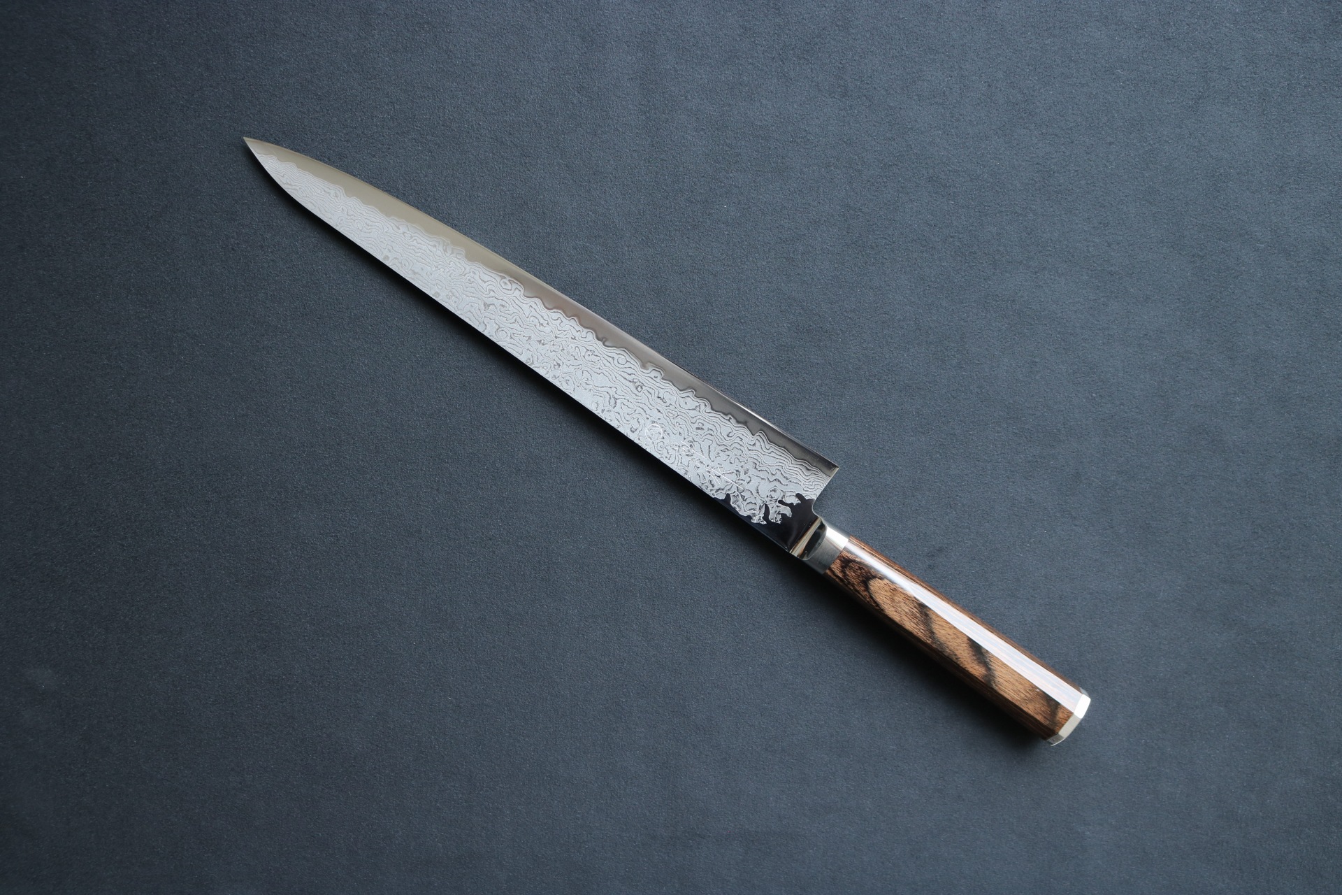 高村刃物製作所 筋引「打雲 花」鍛造粉末不錆鋼ダマスカス 共鍔貫通